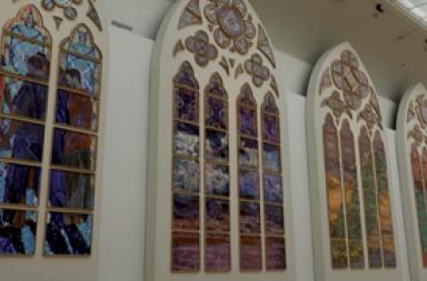 Parigi, al Grand Palais i modelli delle nuove vetrate di Notre-Dame