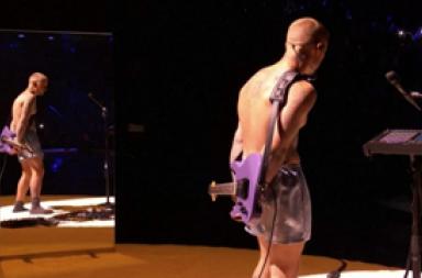 Justin Bieber, Lady Gaga e Bruno Mars sul palco dei Grammy Awards