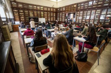 Abruzzo e Molise sono tra le regioni Ue con pi&ugrave; istruzione superiore