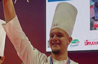 Emanuele Scattarella, dall&rsquo;I.P.E.O.A. A. Perotti - P. Calamandrei di Bari alla sfida in India