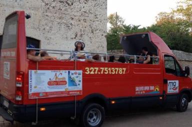 Bus turistici, l'Anticorruzione denuncia il Comune di Nardò: «Appalto alla ditta che ha assunto la moglie del dirigente» Bus turistici, l'Anticorruzione denuncia il Comune di Nardò: «Appalto alla ditta che ha assunto la moglie del dirigente»