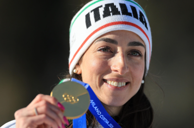 Sono i Giochi delle donne, storico oro per Vittozzi nel biathlon