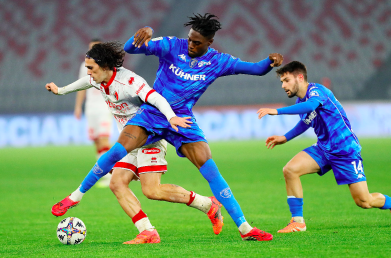 Moreno Longo a guardia alta:&laquo;Bari, sar&agrave; battaglia&raquo;