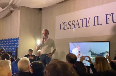 Bari, Laforgia apre il comitato elettorale: «Vogliamo occuparci degli altri»