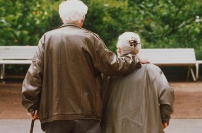 Il Covid abbatte le aspettative di vita: in Puglia il calo più consistente