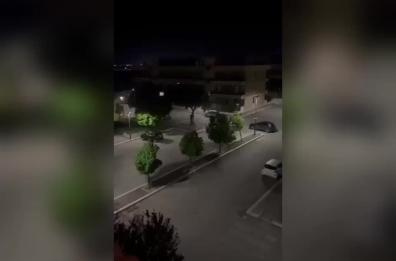 Foggia, il furto del Suv «in diretta»: rubano l'auto sotto gli occhi del proprietario, il video diventa virale
