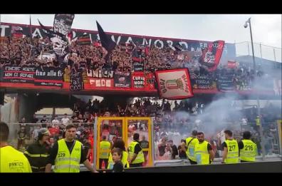 La festa d'arrivederci del Foggia