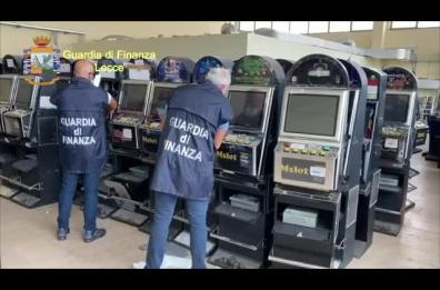 Sud Salento, slot e scommesse in mano alla Scu: GdF sequestra beni per 3,5 mln