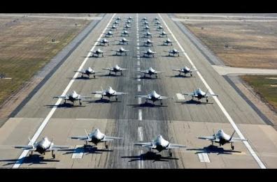 F-35, dagli Usa maxi esercitazione
decine di decolli del jet tecnologico