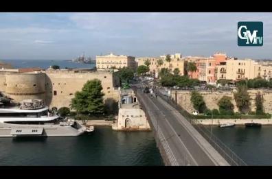Six Underground, il ciak spettacolare sul ponte girevole (VD)