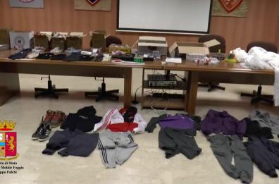 Nel box di casa le armi e prove della rapina