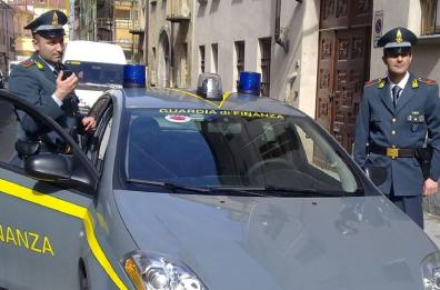Crediti Iva fasulli, la Gdf
arresta 3 professionisti foggiani