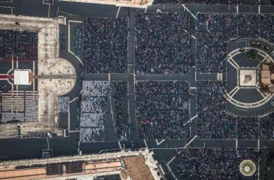 Dal sito della Polizia di Stato
le foto aeree della cerimonia