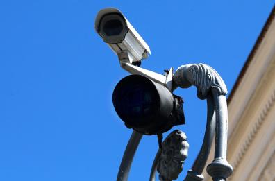 Trani, mai più furti nelle scuole. In arrivo nuove telecamere