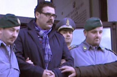 Piazze di spaccio e faide tra clan a Turi: la procura di Bari chiede 32 condanne tra affiliati agli Strisciuglio e Parisi 