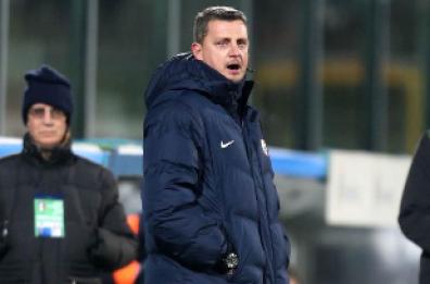 Bari in campo contro Vicenza
con gli ex Galano e Bellomo