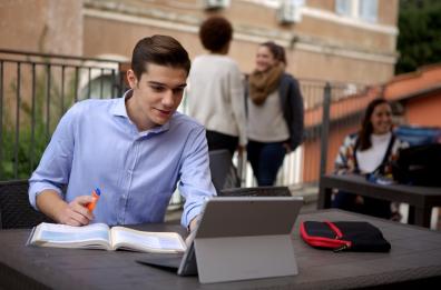Come fare un buon Cv
 un incontro a Bari