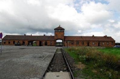 Da Potenza il monito: «Non si perda il significato profondo della memoria dell'Olocausto»