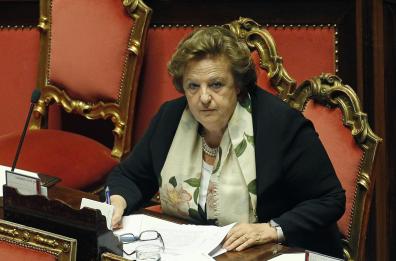 Ex ministro Cancellieri ritira
querela a Sgarbi: si è "pentito"