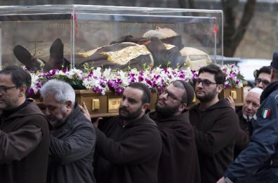 Giubileo, a Roma le spoglie 
San Pio: andranno in S.Pietro