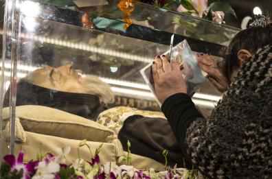 S.Giovanni Rotondo, San Padre Pio è tornato a casa: il suo corpo a S. Maria delle Grazie