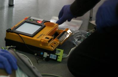 Fasano, si sente male per strada: salvata da un medico e da una farmacista 
