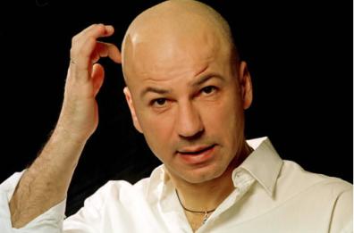 Il cabarettista Giovanni Cacioppo