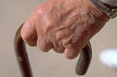 Anziani, assistenza domiciliare carente