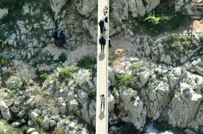 A Matera riaprirà la passerella in legno sulla gravina