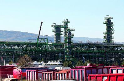 «I soldi del petrolio?
Spesi a pioggia e male»