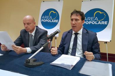 Moderati, Realtà Italia
«sposa» Area popolare