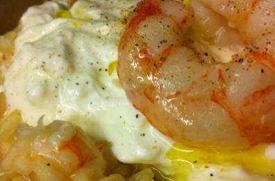 Risotto con gamberi rossi
burratina e bottarga di muggine
