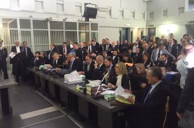 Processo Ilva, troppe udienze
avvocati «scioperano» 3 giorni