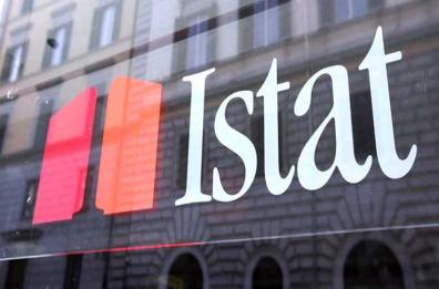 Istat,  nel 2024 in Puglia popolazione in calo del 4,2 per mille: 1,16 figli per donna