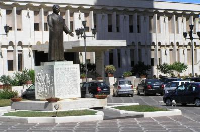 Crac Divina Provvidenza
l'assalto dei 2700 creditori
