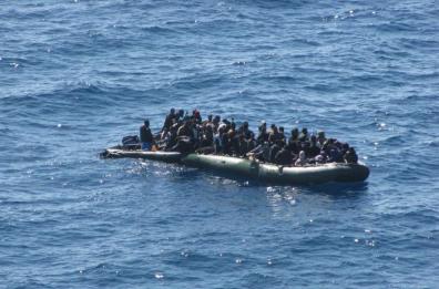Migranti e politica: assurdo che siano i giudici a decidere se un paese è sicuro o no