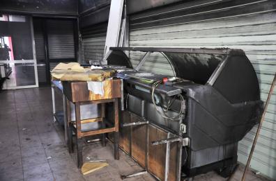 Fiamme in box macelleria
E' un incendio doloso