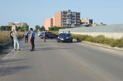 Agguato a colpi di kalashnikov
grave un 51enne a Bari