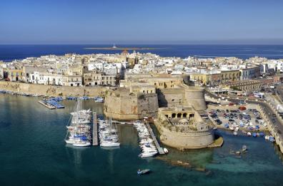 Torna «Salento in bus», viaggio alla scoperta del territorio