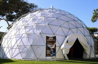 Bari, tra pianeti e stelle: ecco spettacoli e laboratori scientifici al Planetario