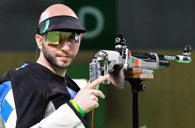 Niccolò Campriani medaglia d'oro nella carabina