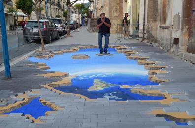 Forenza, il paese
disegnato in 3d
da un madonnaro