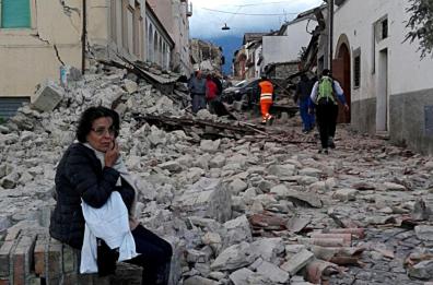 Terremoto, nuova forte scossa
tra Marche e Umbria: crolli
