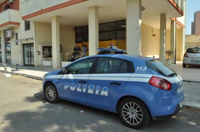 Spari contro panificio
giallo sull'avvertimento