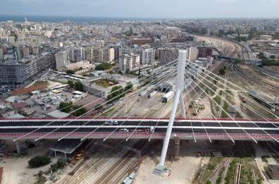 Il super ponte ispira
fantasia e memoria
