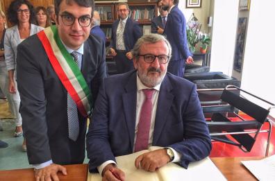 Crollo a Castellaneta
La Regione Puglia
stanzia due milioni Crollo a Castellaneta
La Regione Puglia
stanzia due milioni