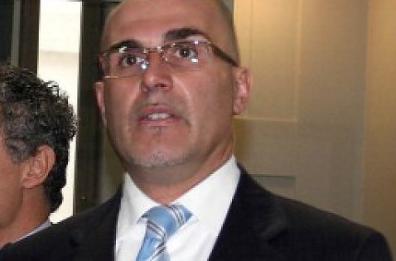 Via da magistratura pm Taranto 
condannato per corruzione