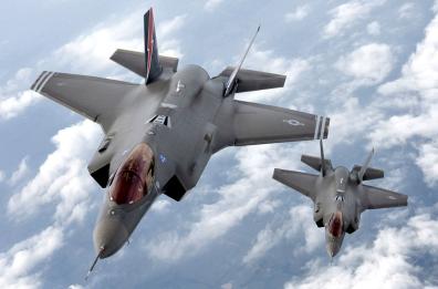 Puglia, prosegue il programma degli F-35 con l’atomica