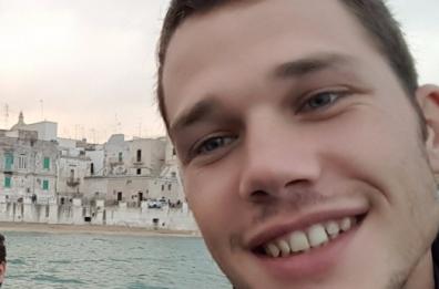 «Gesù mi ha salvato, ecco
perchè oggi sono prete»