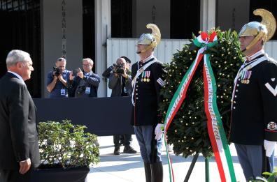 Bari, il presidente Grasso al Sacrario
 per la cerimonia del 4 novembre